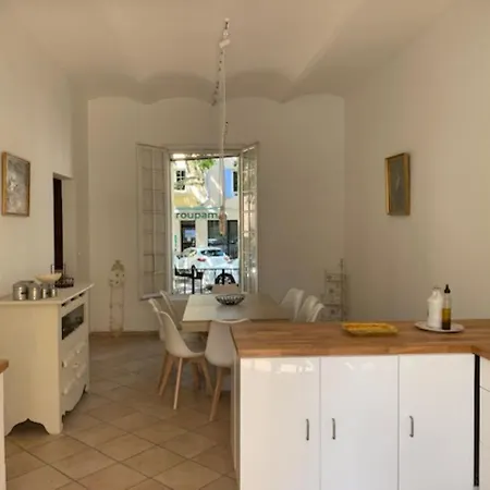 L'ostal De Terralha Avec Piscine Au Centre Du Village Casa de Férias *