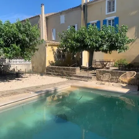 L'ostal De Terralha Avec Piscine Au Centre Du Village