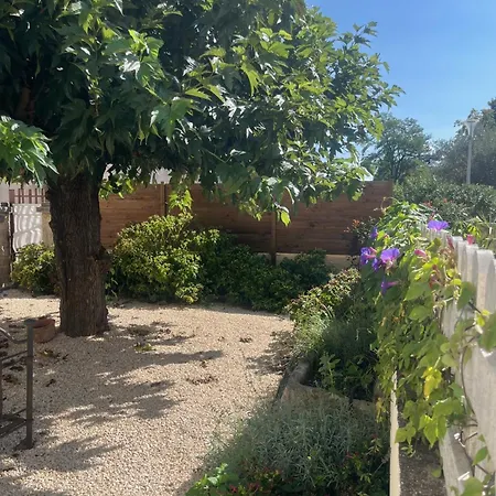 L'ostal De Terralha Avec Piscine Au Centre Du Village Casa vacanze *