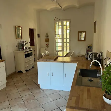 L'ostal De Terralha Avec Piscine Au Centre Du Village Casa vacanze Montfrin