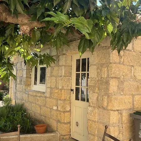 Ferienhaus L'ostal De Terralha Avec Piscine Au Centre Du Village *