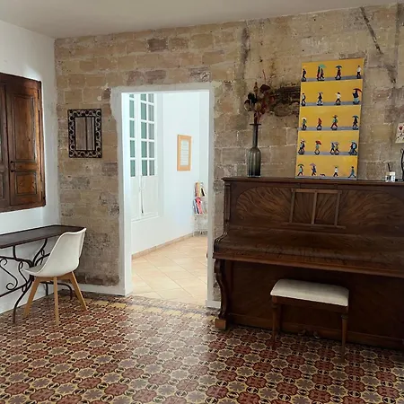 L'ostal De Terralha Avec Piscine Au Centre Du Village * Montfrin